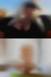5'9 blue eyes naked blond girls on snowmobiles hair.